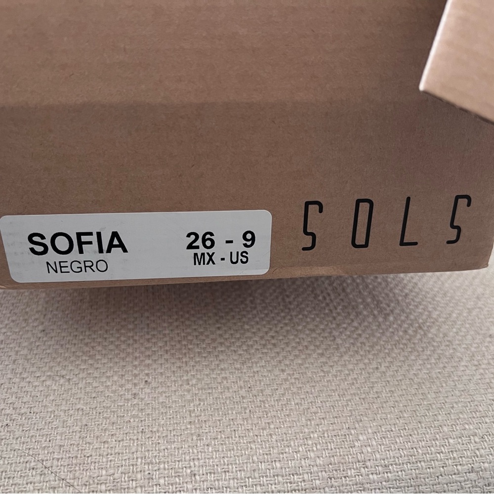 Sols Black Sofia Sandals - image 5